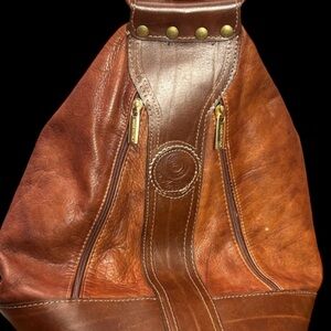 Vintage High Quality Italian Crafted Leather Cross Body Satchel by Andrea ITALY